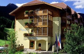 Residence Kristall - Val di Fiemme-0